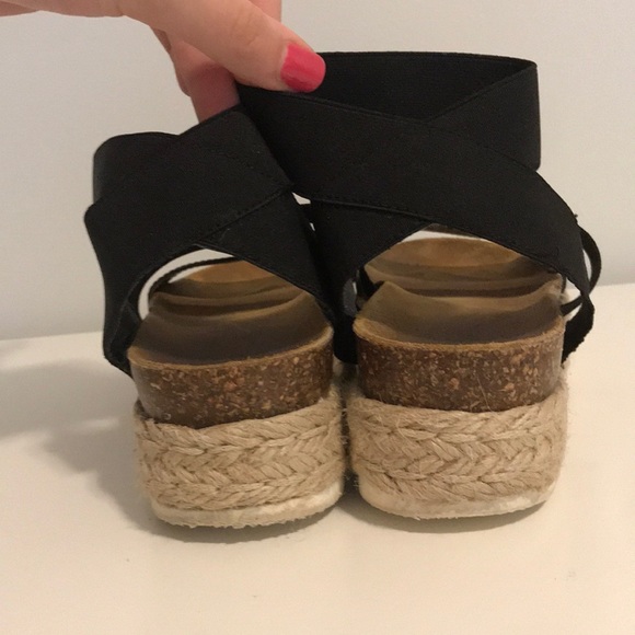 KIMMIE - Picture 5 of 6